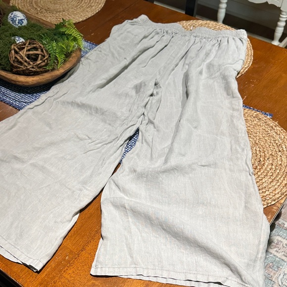 Light Gray Wide-Leg Pants - Picture 4 of 4